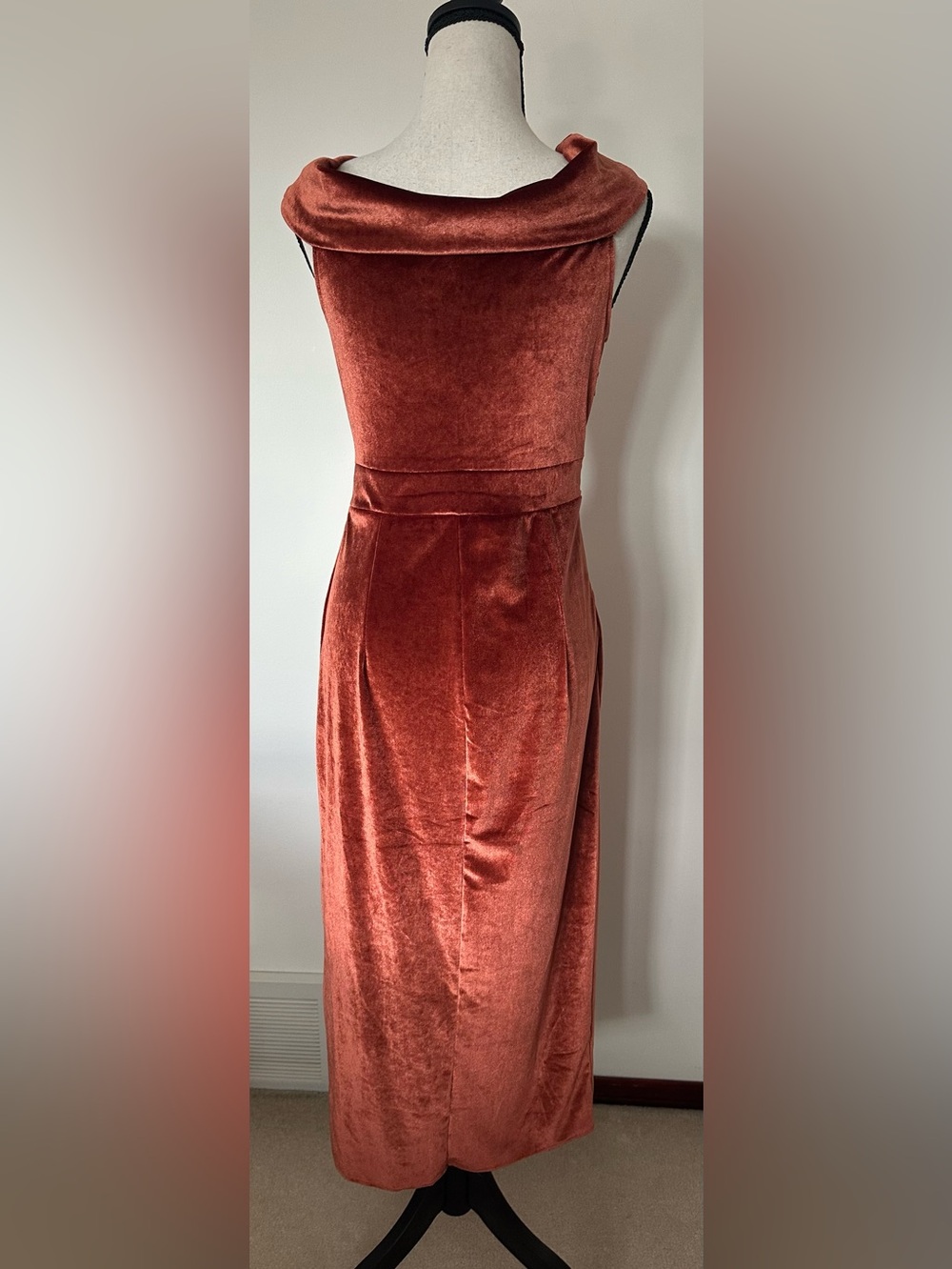 Chic Cowl Neck Sleeveless Dress Romantic Tulip Hem Elegant Wedding - Picture 7 of 13